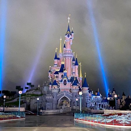 מונטבראן Swann Disney Appartement מראה חיצוני תמונה