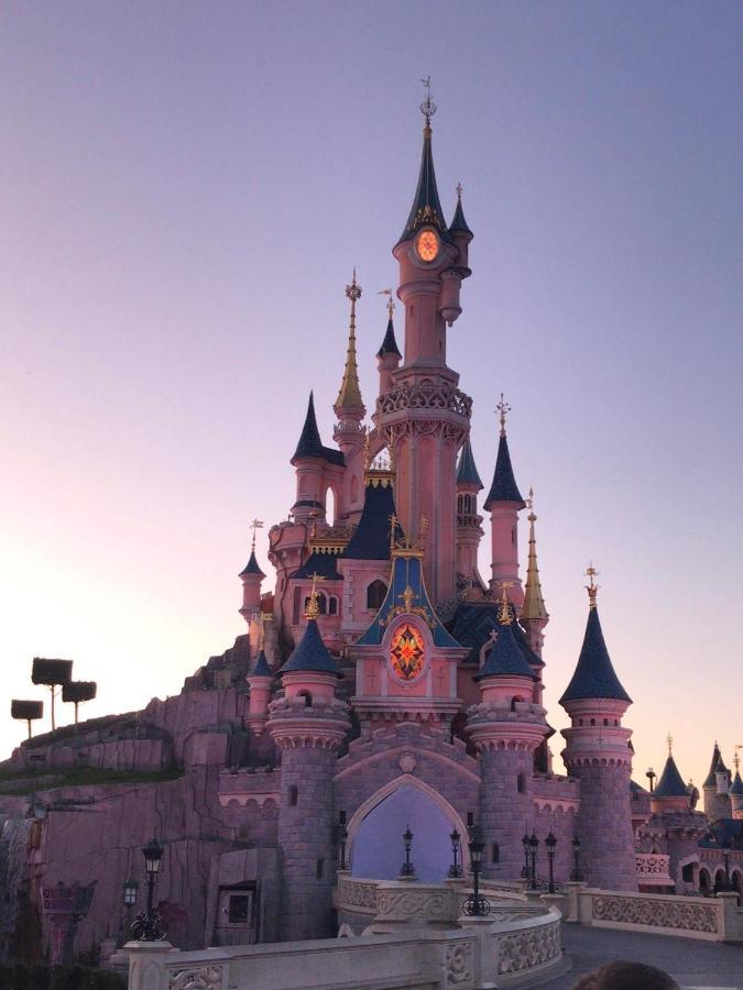 מונטבראן Swann Disney Appartement מראה חיצוני תמונה